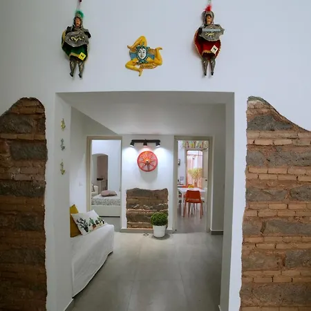 Al Cortile Del Re Luxury Prázdninový dům